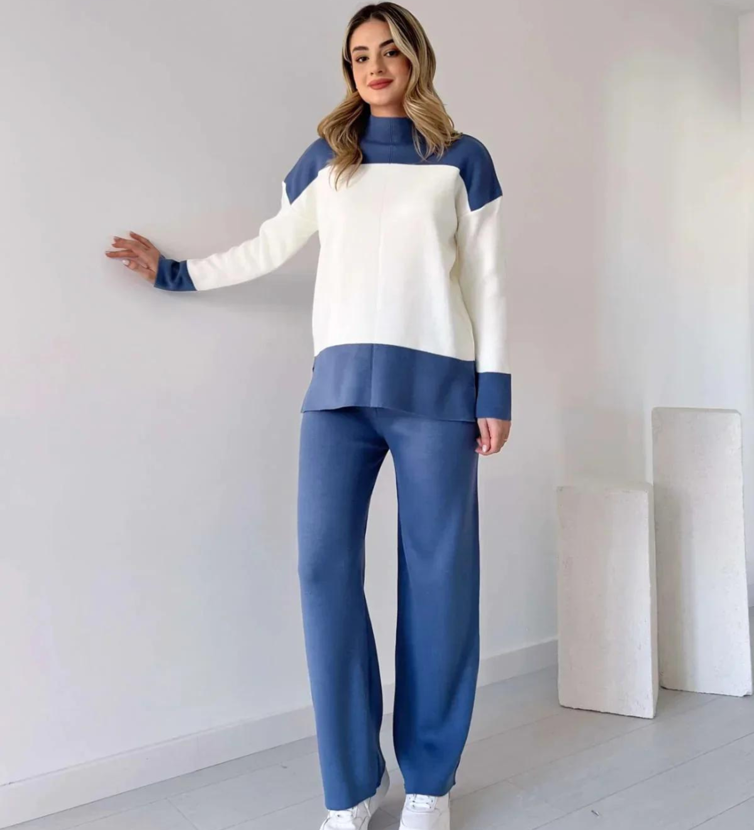 AMBER™ – ALSIDIGT OG KOMFORTABELT TO-DELT SÆT