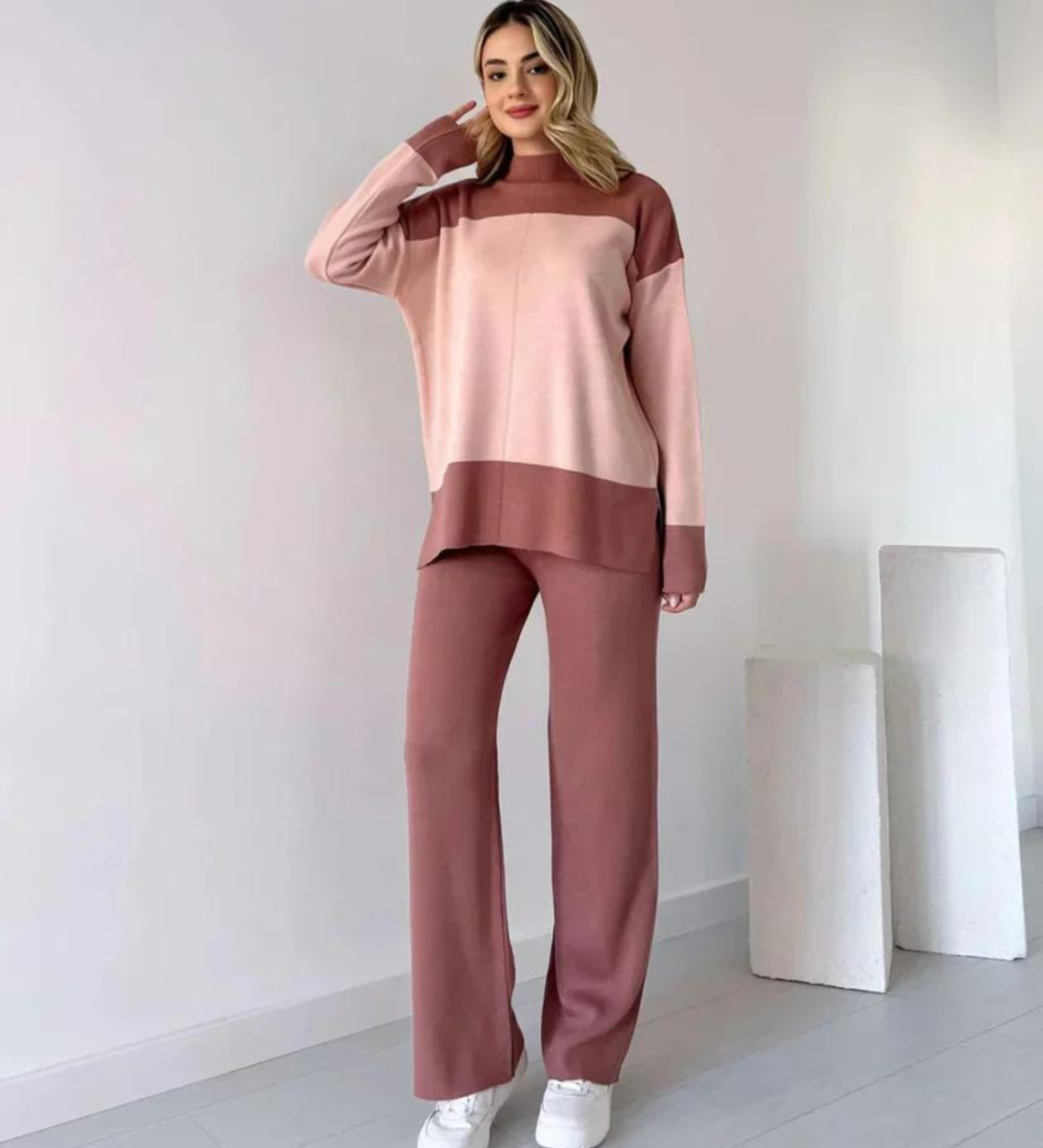 AMBER™ – ALSIDIGT OG KOMFORTABELT TO-DELT SÆT